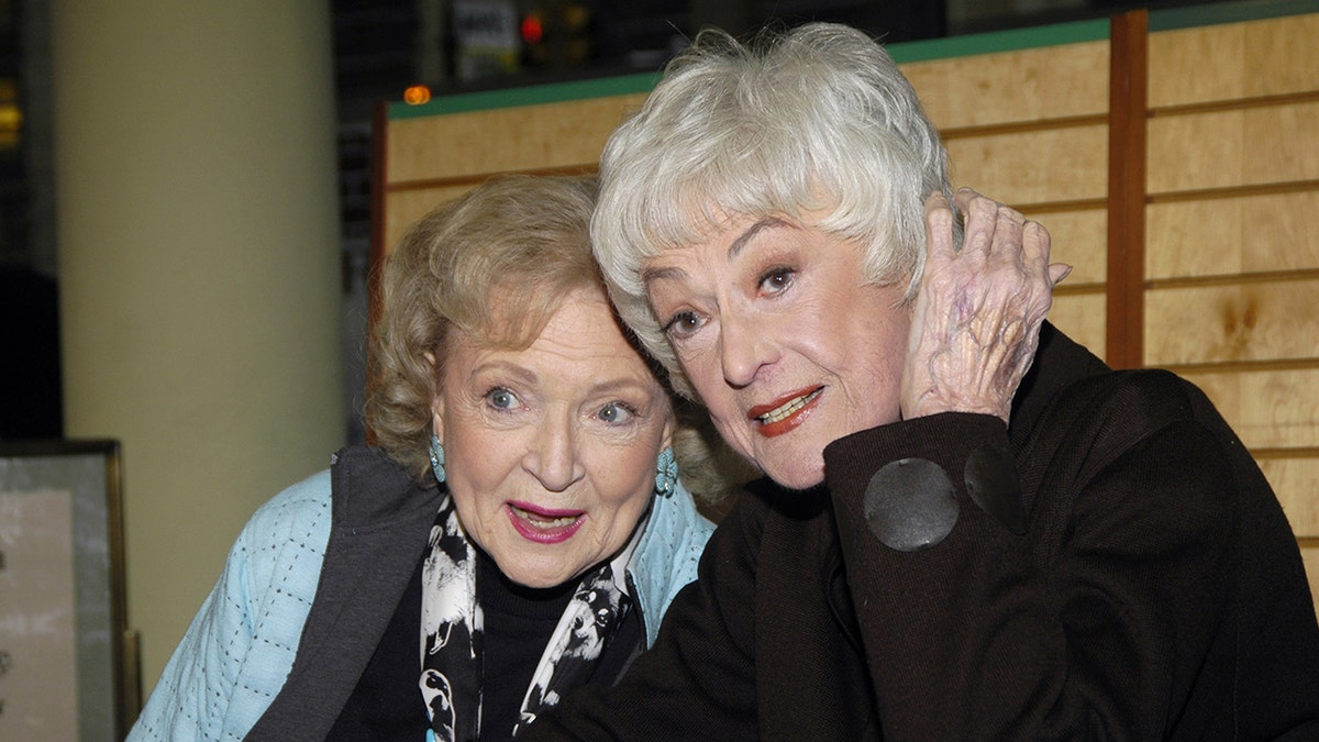 BETTY WHITE WOULD MAKE JOKES AT ESTELLE GETTY'S ‘EXPENSE’ ON ‘GOLDEN GIRLS’ SET