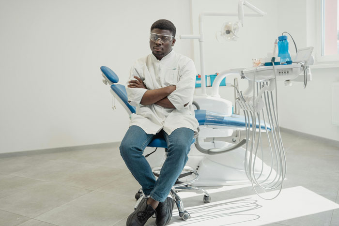 Annoyed woman realizes dental staff are rescheduling her appointments because they want to leave work early, finds a way to annoy them instead